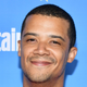 Jacob Anderson, deploying a facial expression unlikely to appear in Interview With The Vampire